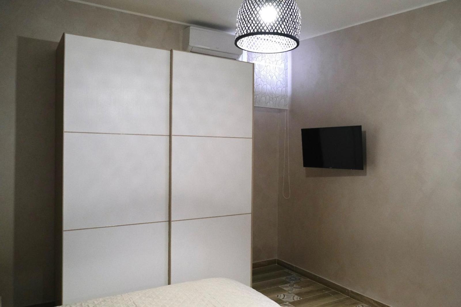 Sweet House Melania Apartment Catania Exterior photo
